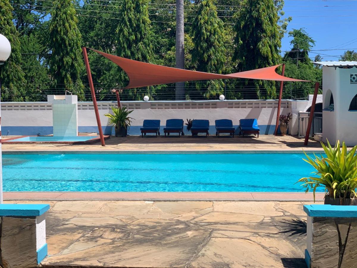 Paradise Resort Apartments Nyali Beach Exterior foto