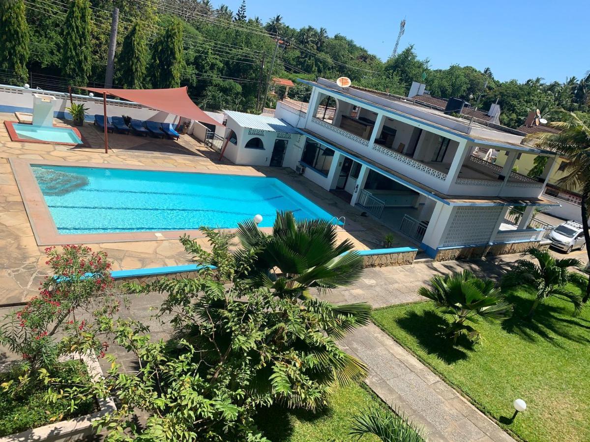 Paradise Resort Apartments Nyali Beach Exterior foto